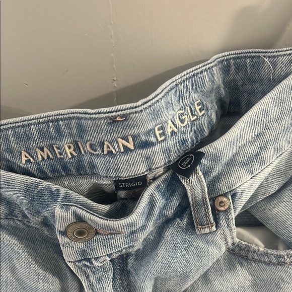 American Eagle Outfitters Blue Boyfriend Jeans Distressed Relaxed Fit - Picture 2 of 12
